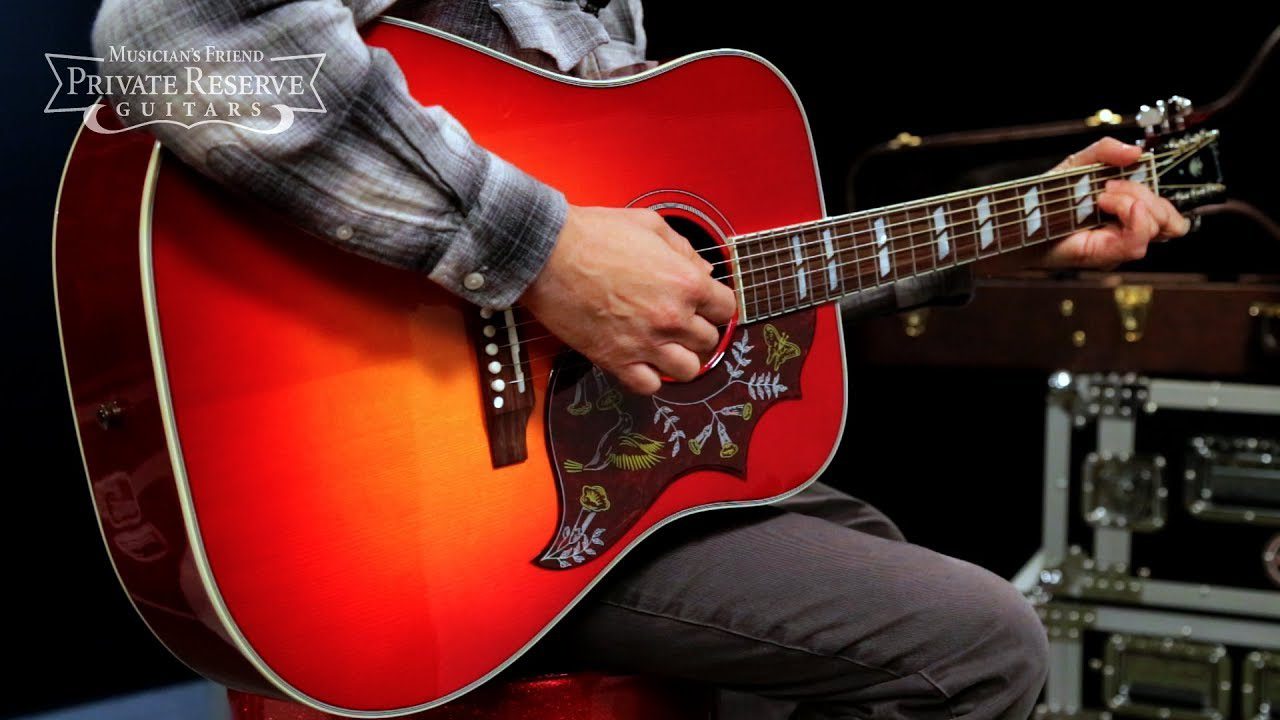guitar Gibson Hummingbird